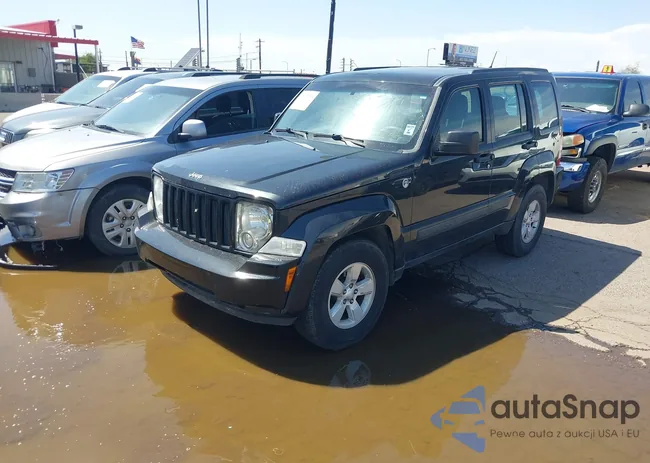 1C4PJMAK8CW190070: 40077798