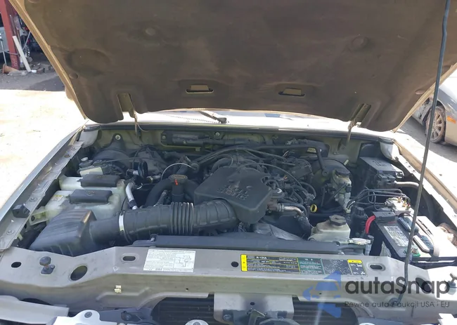 1FTYR44E74PB00552: 40077986