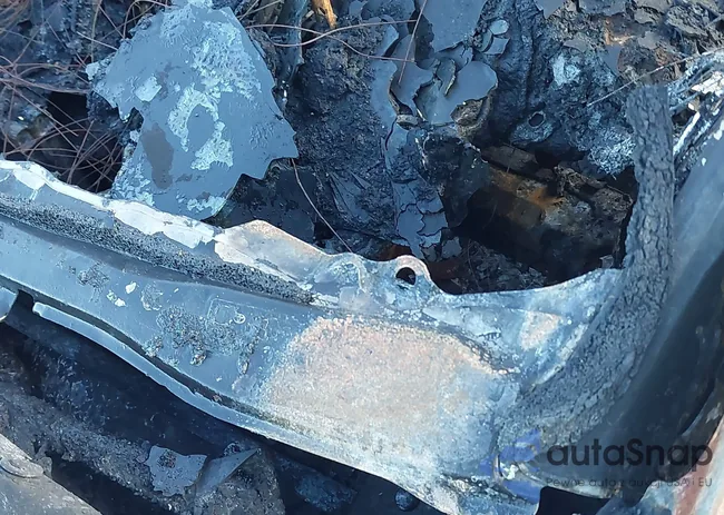 JTDB4MEE6P3008587: 40079588