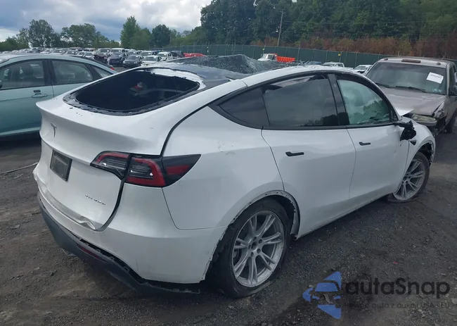 7SAYGDEE3NF311251: 40083053