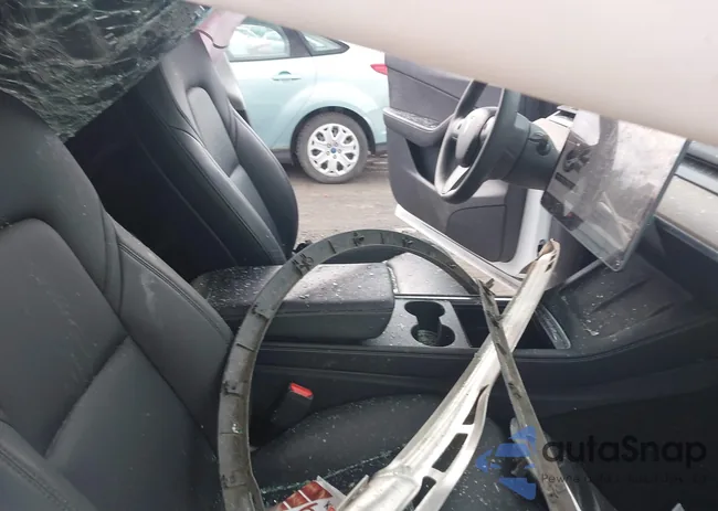 7SAYGDEE3NF311251: 40083053