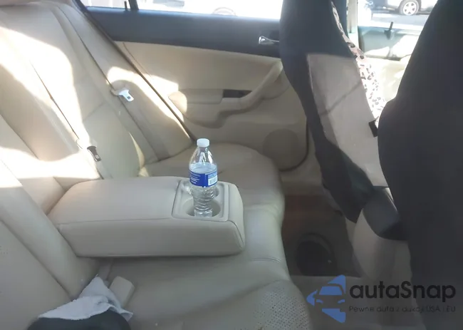 JH4CL96835C014646: 40082584