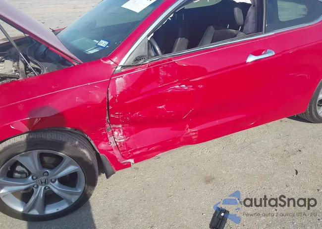 1HGCS2B83BA006928: 40083814