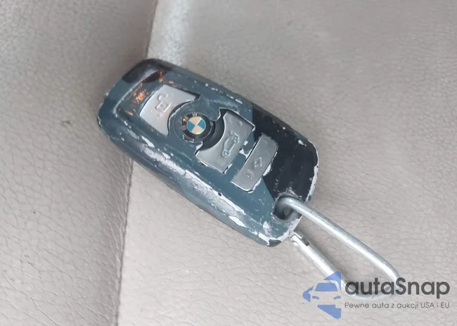 WBAFU7C53BC869673: 40083957