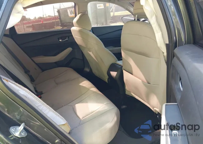 1HGCY1F32PA005994: 40085985