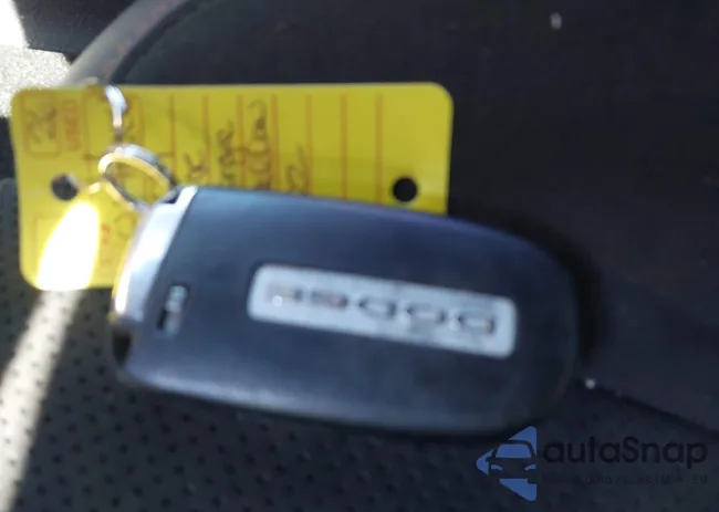 2C3CDXCT8HH620722: 40085541