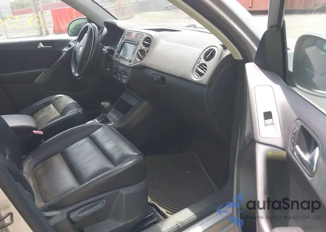 WVGAV7AX5AW001164: 40088916