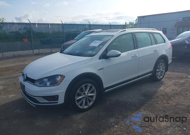 3VWH17AU9HM533688: 40091125