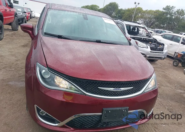 2C4RC1FGXKR706264: 40091834