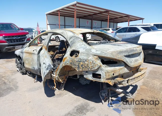 WDDSJ4EB4FN183363: 40091598