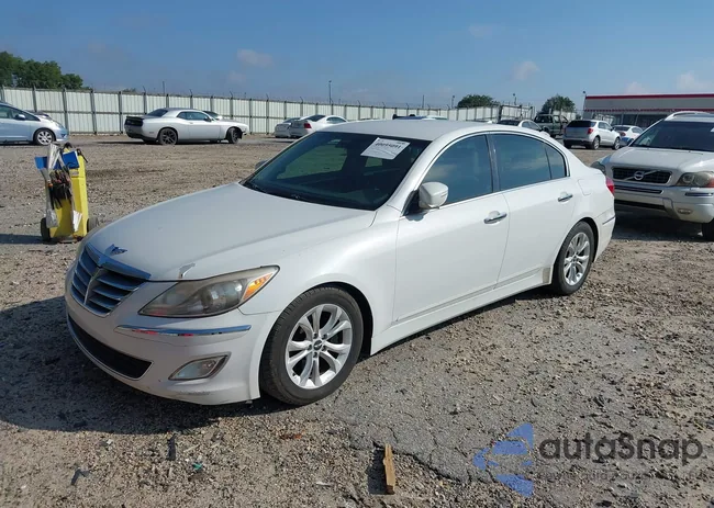 KMHGC4DD7CU177261: 40095091