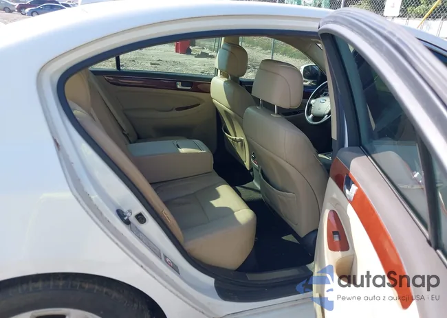 KMHGC4DD7CU177261: 40095091