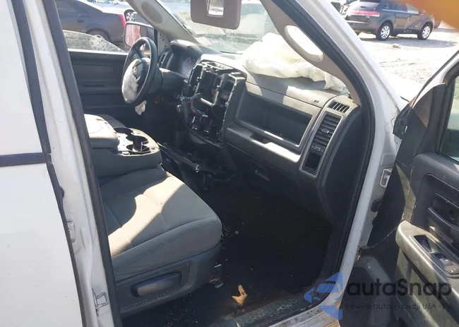 3C6RR7KT8HG574678: 40099266