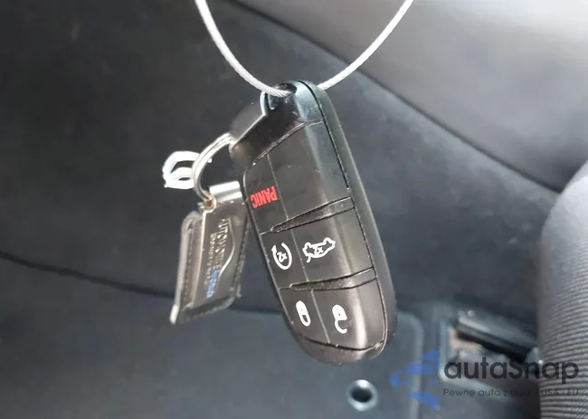 2C3CDXBG5LH249001: 40099269