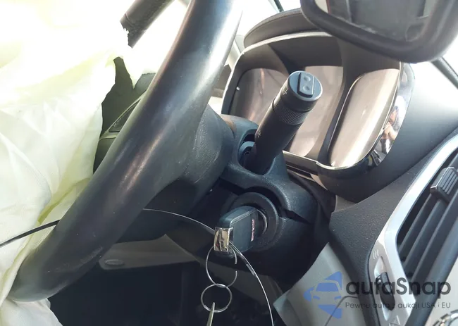 2CTFLWE55B6303136: 40102537