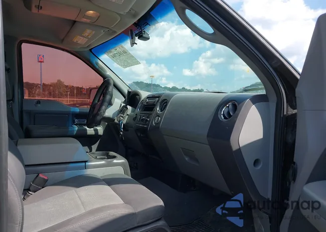 1FTPW14V27KB04402: 40102704