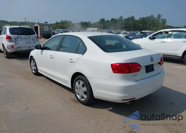 3VW2K7AJXDM254754: 40104803