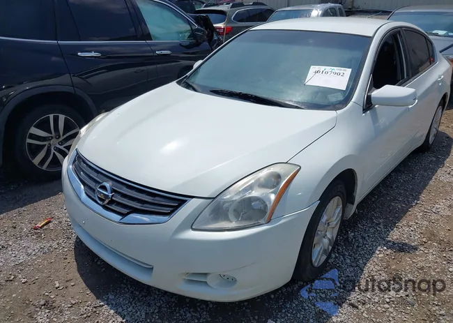 1N4AL2AP9CN506877: 40107902