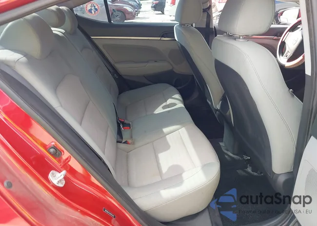 5NPD84LF2HH054318: 40111746