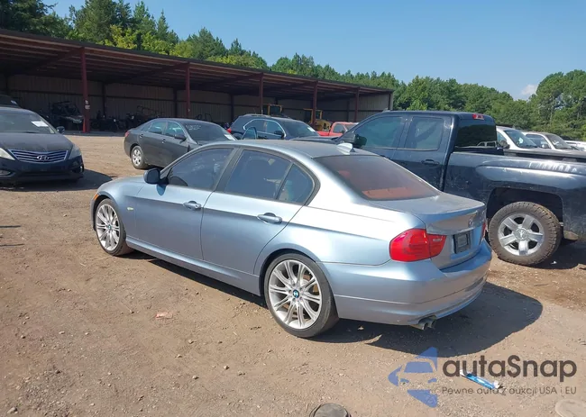 WBAPH7G52BNM56814: 40111441