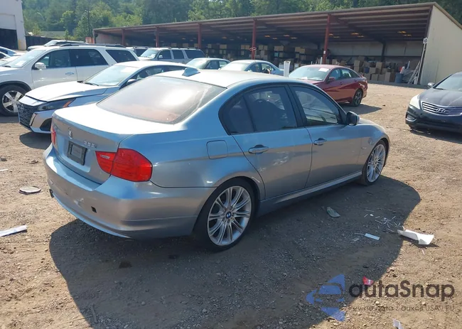 WBAPH7G52BNM56814: 40111441