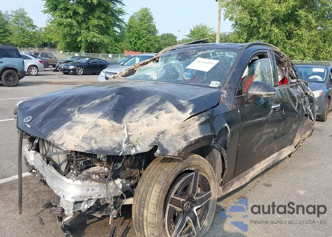 W1NKM4HB0PF027306: 40114491