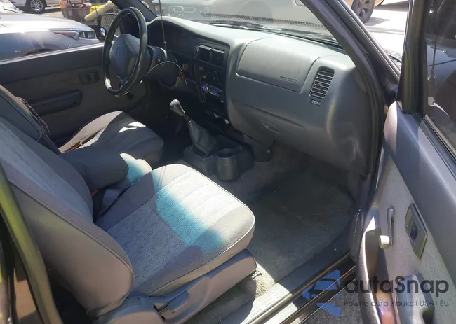 4TAVL52N0WZ133490: 40115837