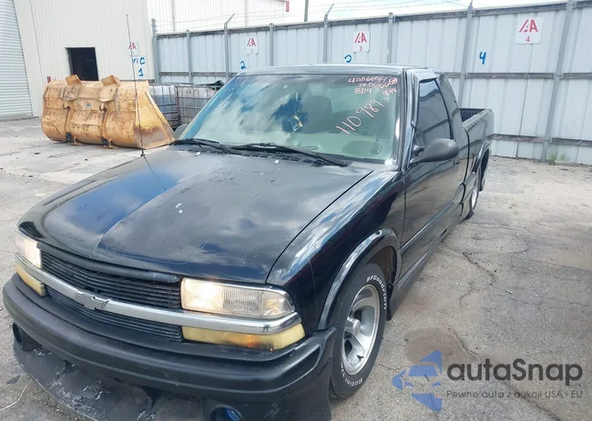 1GCCS195318110989: 40116094