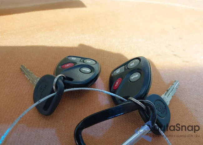 1G4HP52K44U113390: 40117833