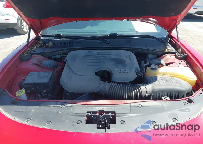 2C3CDXBGXFH844480: 40118782