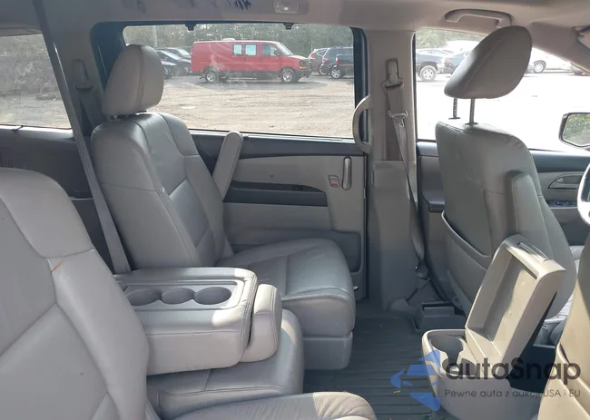 5FNRL5H93BB030662: 40118618