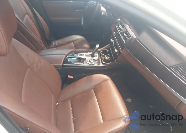 WBAXG5C59DDY35377: 40120329