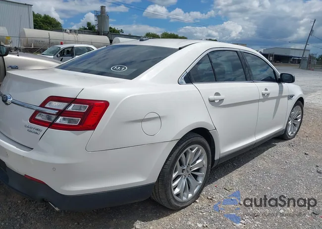 1FAHP2F8XEG173570: 40121757