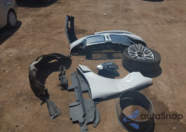 5LMJJ3HT0GEL02766: 40121928