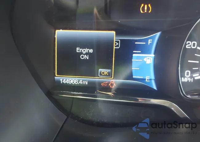 5LMJJ3HT0GEL02766: 40121928