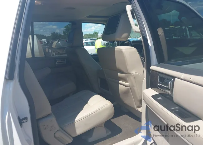 5LMJJ3HT0GEL02766: 40121928