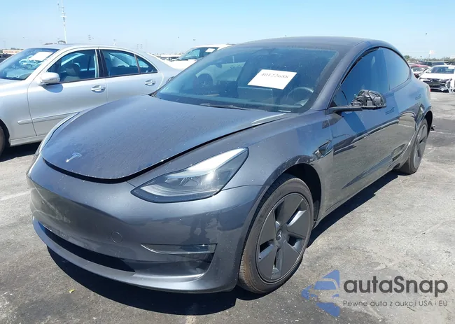 5YJ3E1EA3PF404279: 40122688