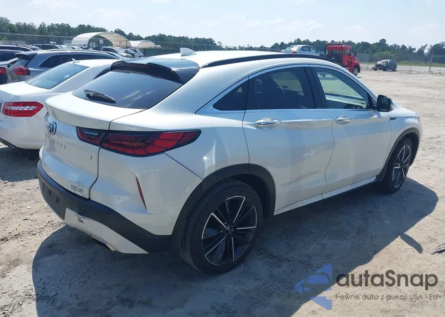 3PCAJ5LR0PF103889: 40122876