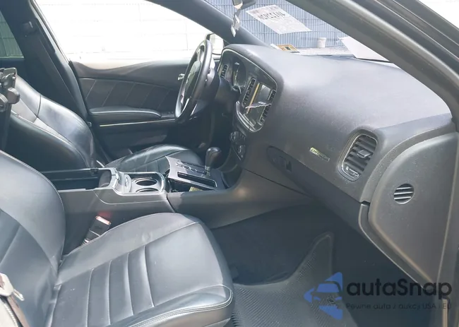 2C3CDXDT3EH272337: 40122920