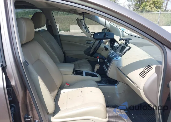 JN8AZ1MU3CW120037: 40122972