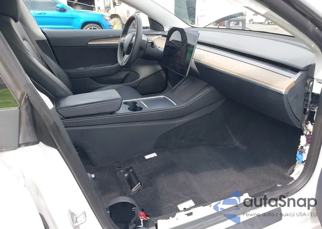 5YJ3E1EA6PF509527: 40123195