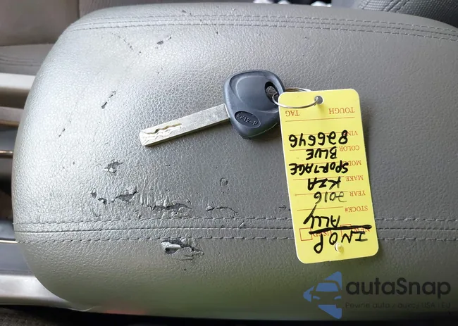 KNDPB3AC6G7826646: 40123889