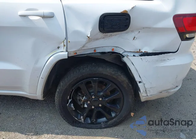 1C4RJFAG0JC348402: 40123477