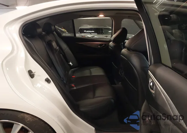 JN1BV7ARXEM694361: 40125379