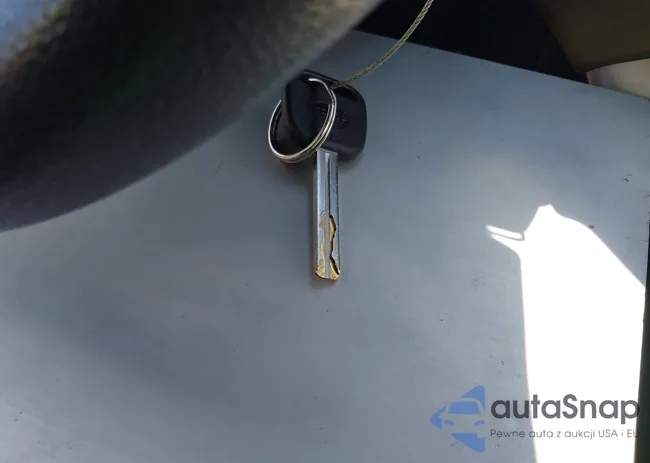 KNADM4A38F6485058: 40126857