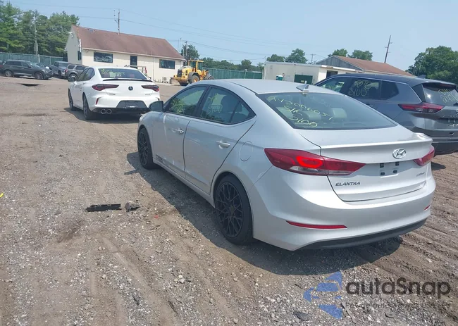 KMHD84LF8JU545192: 40126577