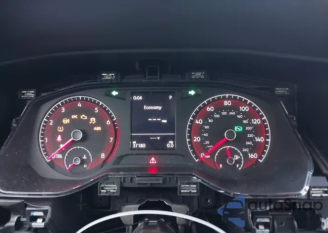 3VWC57BU3LM083235: 40127663