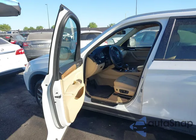 5UXWX9C52D0A28617: 40128771