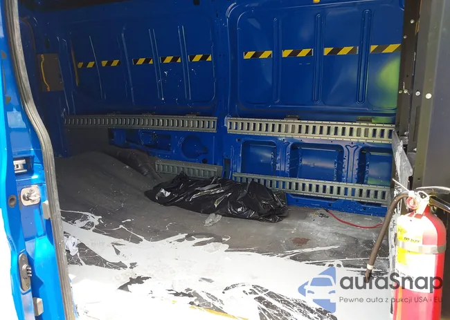 1FTBR1C89LKA88934: 40128923