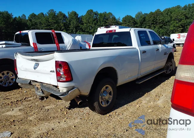 3C63R3GL4DG598641: 40128945